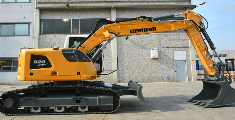 Liebherr R 920 Litronic compatto specifiche dell'escavatore (2019 - 2023) Big-Liebherr-escavatore-cingolato-R920-Compact-2